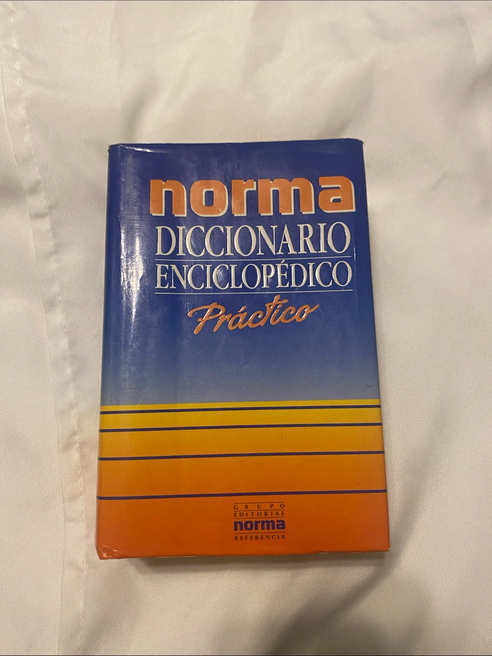Diccionario Enciclopédico Práctico - Azul y Naranja